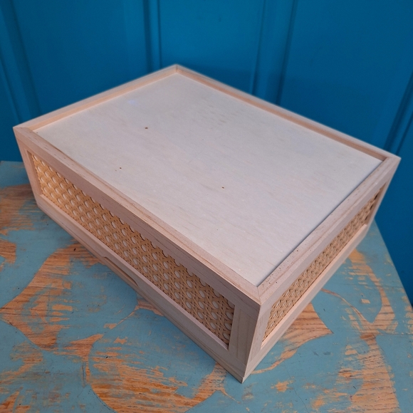 Wood and Glass Display Box or Wall Shelf Hinged Lid Wicker Trinkets Collectibles - Picture 13 of 15